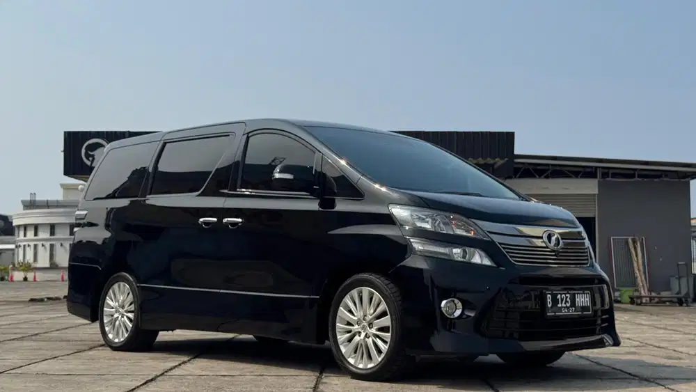 TOYOTA VELLFIRE ZG 2.4 PREMIUM SOUND 2012/2013