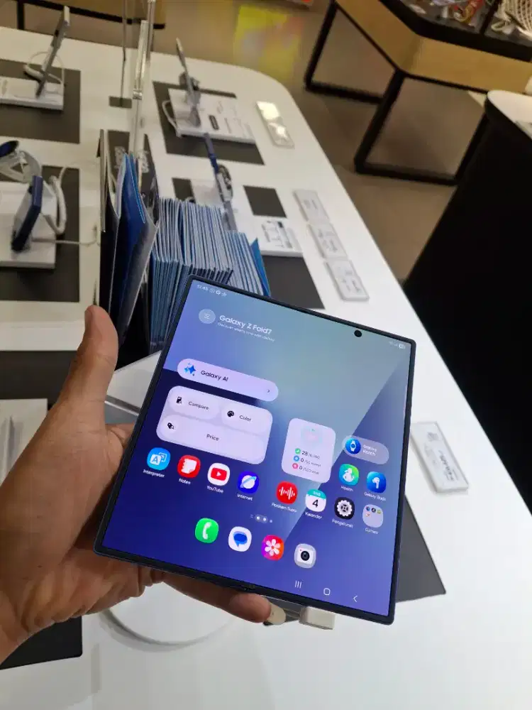 SAMSUNG Z FOLD7 DISKON 3 JUTA DAPATKAN FREE GIFT SENILAI 4 JUTA