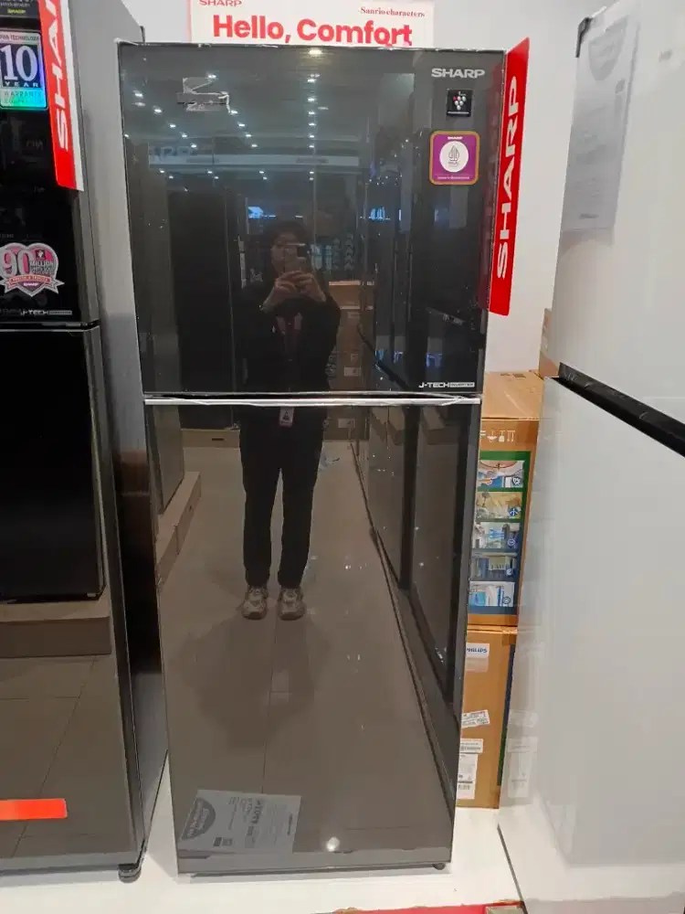 Kredit Kulkas 2 Pintu Atas Bawah Sharp Promo Bunga 0%