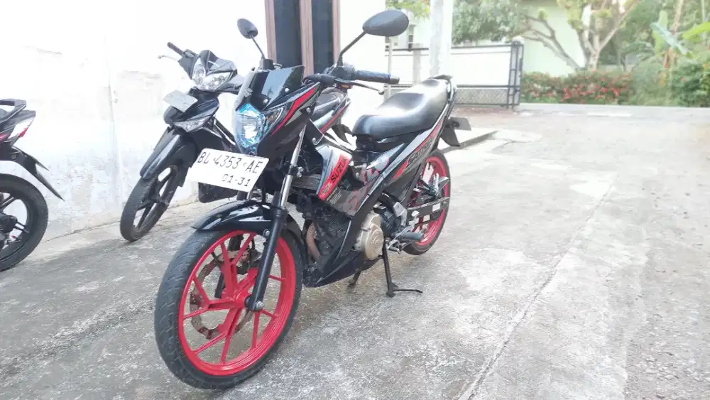 Suzuki Satria F 150 2015