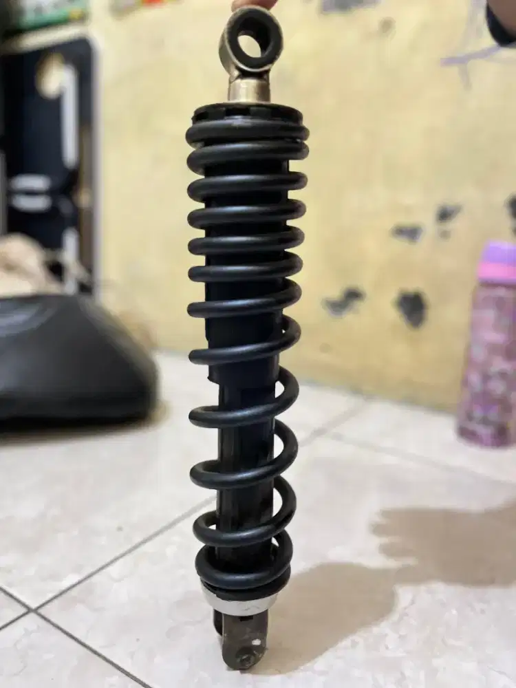 Jok bekas ORI beat+plus sarung jok & Shockbreaker bekas beat