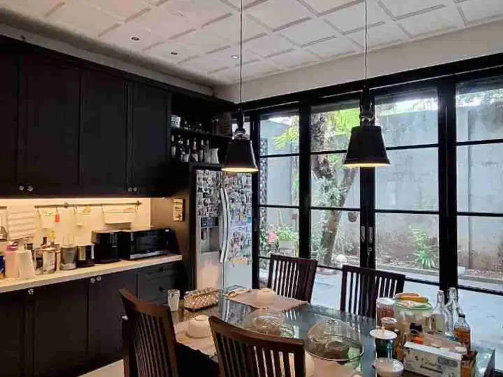 Dijual rumah bintaro jaya lokasi strategis dan komersial area