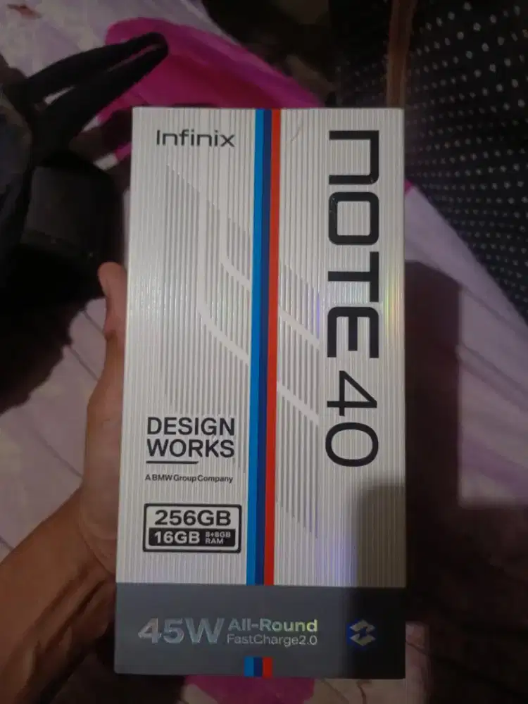 INFINIX NOTE 40 BMW 8+8/256 GB MULUS LIKE A NEW