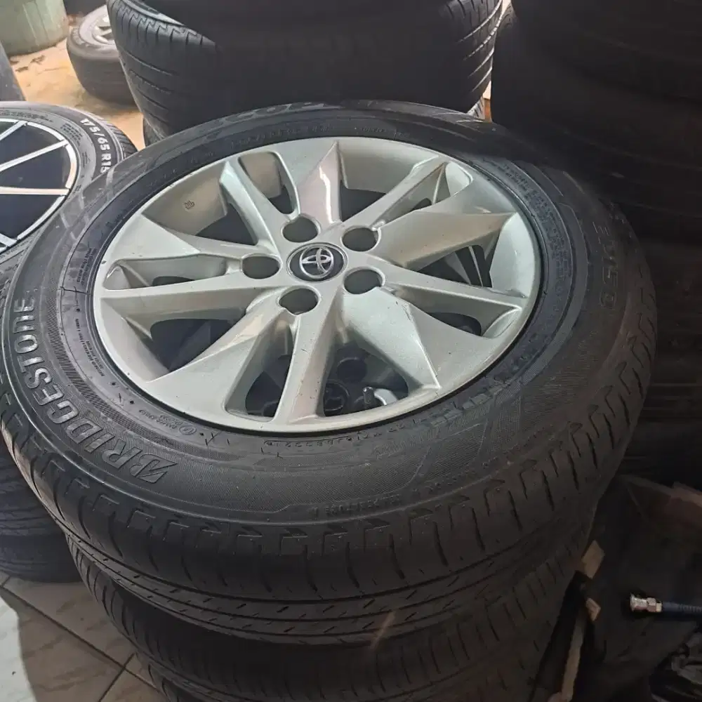 Velg innova ring 16 ori toyota innova bisa tt