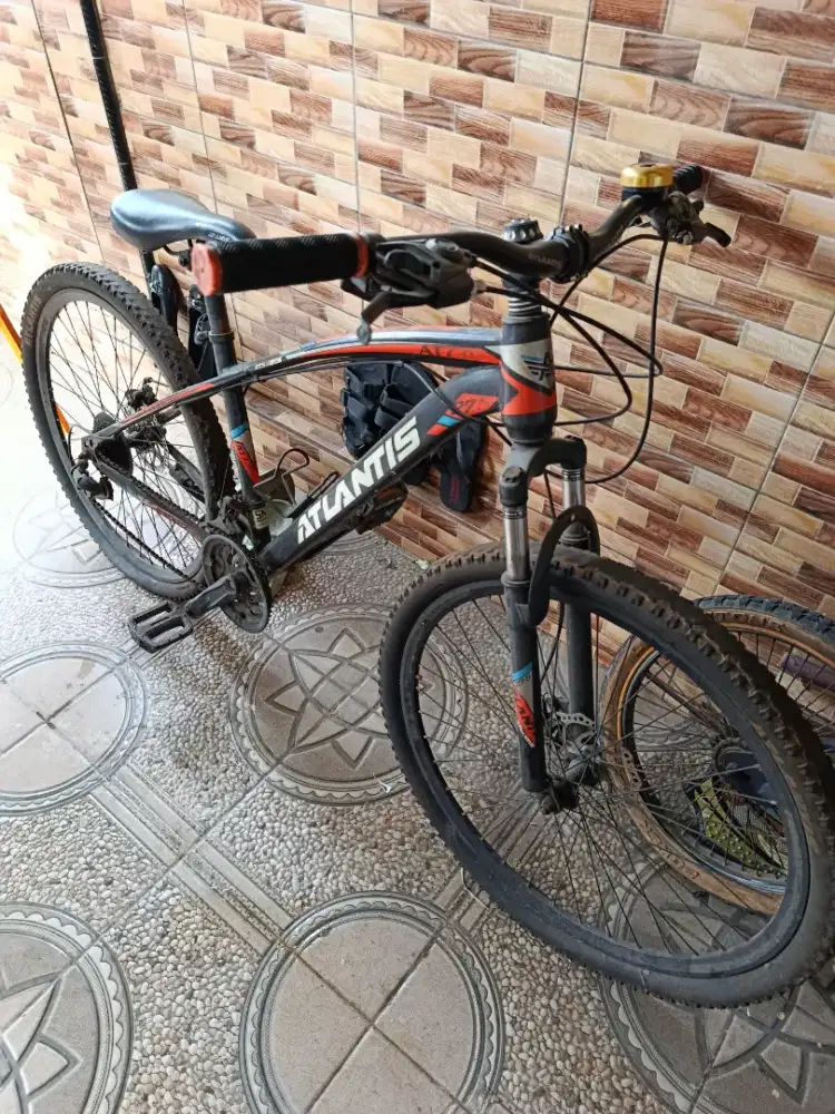 Sepeda Atlantis