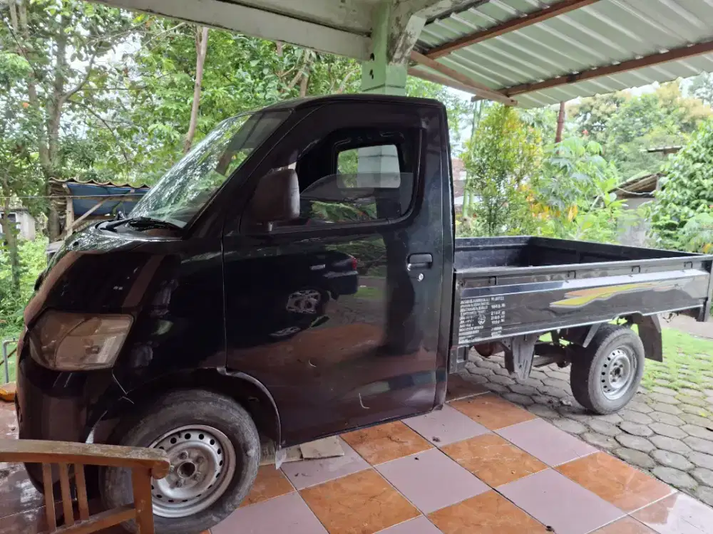 Gran Max 2014 Hitam 1.300 CC