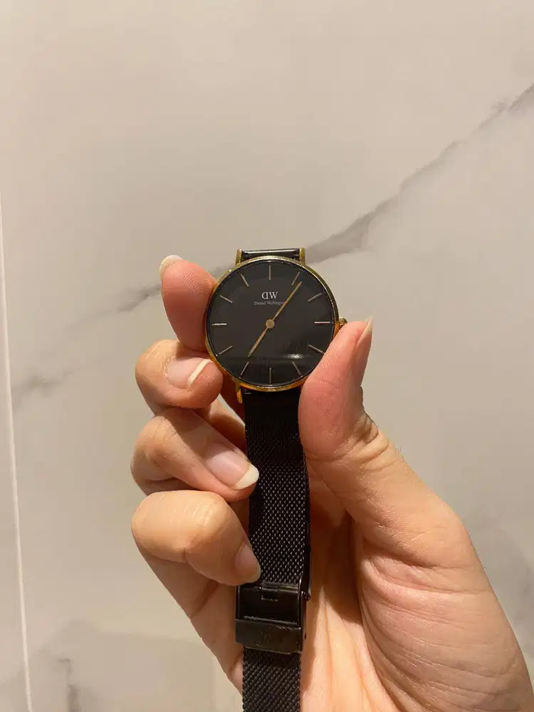 Jam Tangan Daniel Wellington Wanita – Original