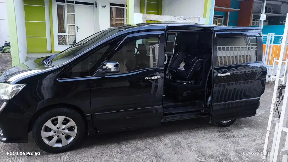 Nissan Serena 2013 Bensin