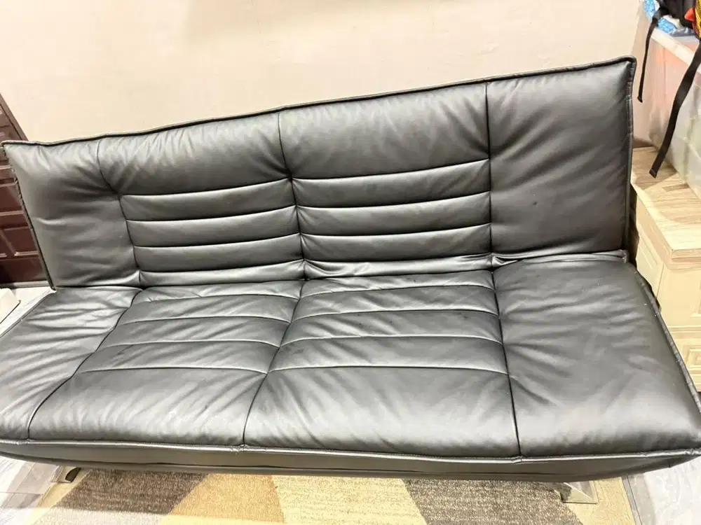 Sofa kulit informa