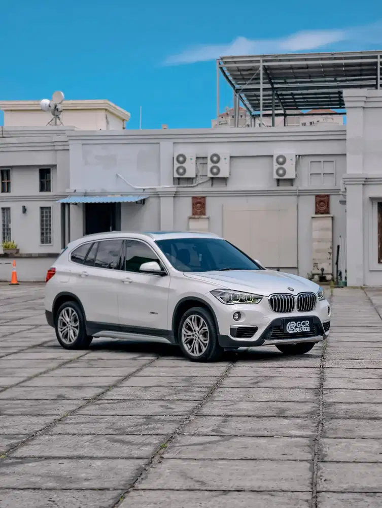 ODO 25RB RECORD RESMI! BMW X1 SDRIVE18i F48 2017 / 2018