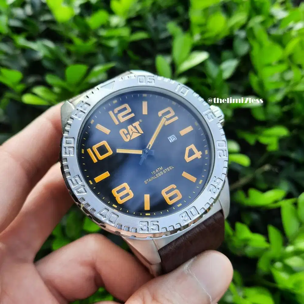 Jam tangan Caterpillar Camden XL oversized quartz ref NH14134137