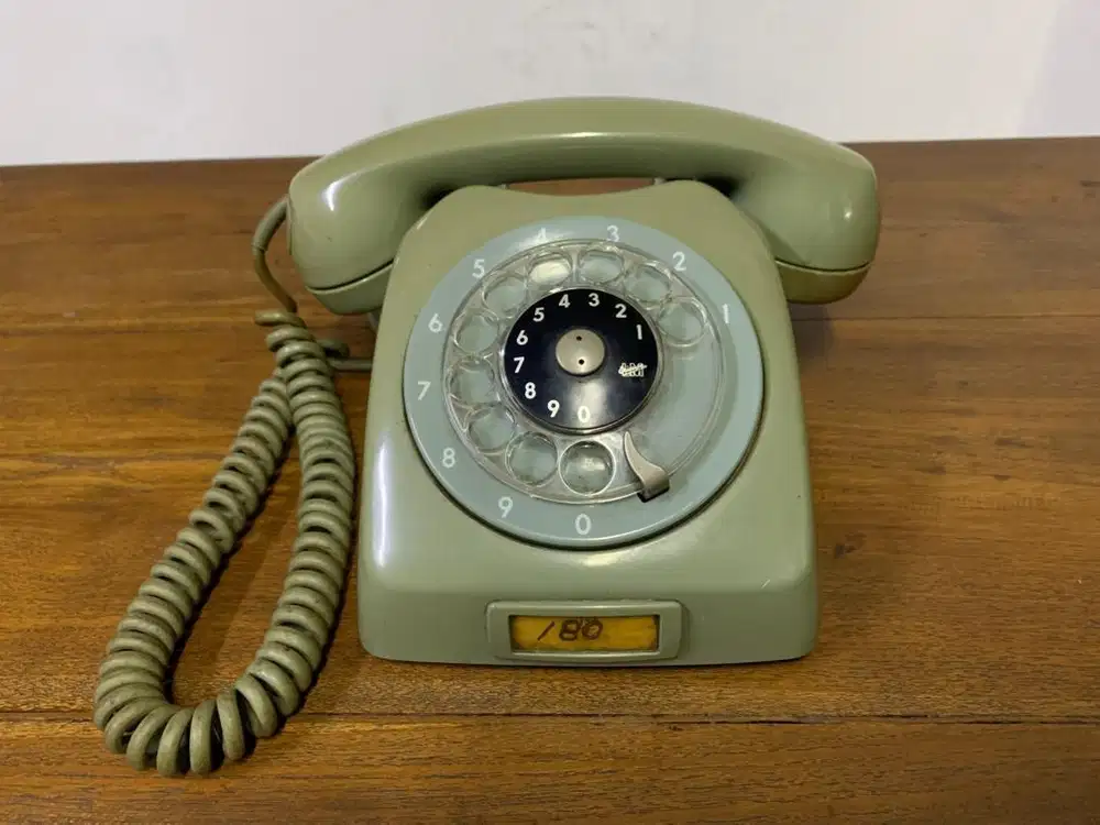 Telepon Putar Jadul