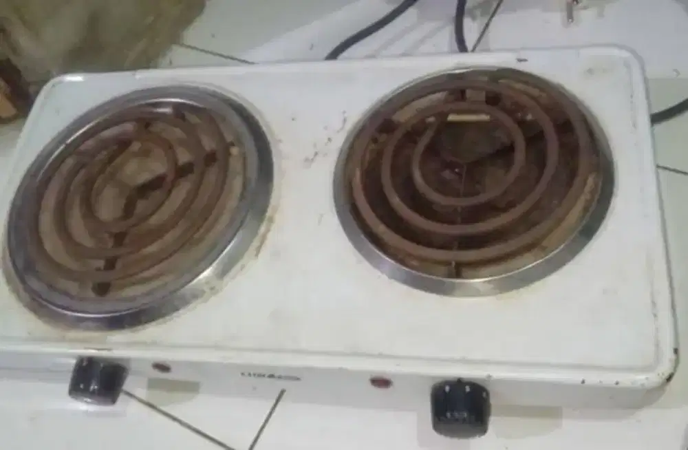 Kompor listrik 2tungku