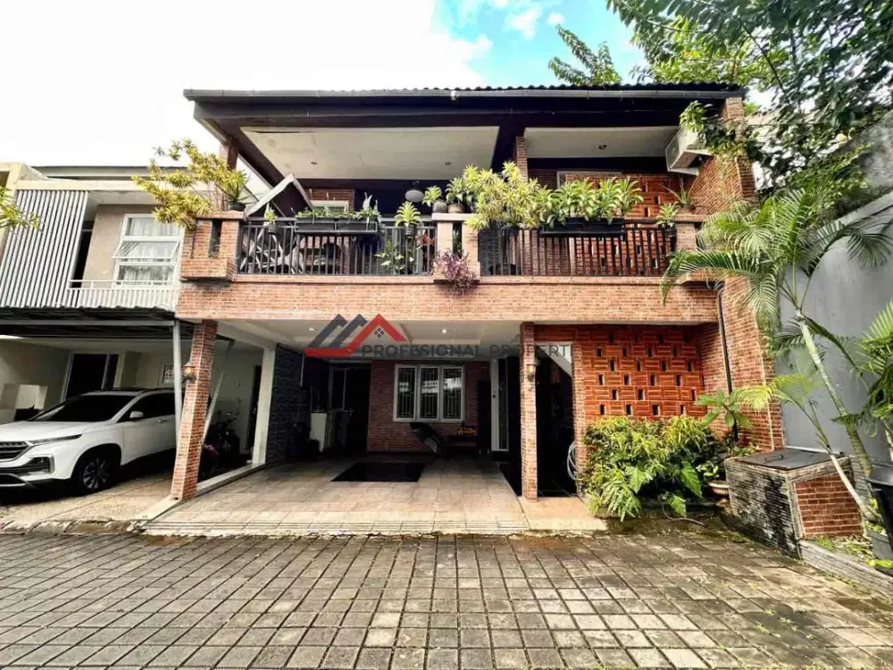 Rumah Modern Minimalis Dalam Town House Di Cilandak