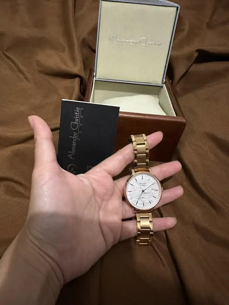 Jam Tangan Alexandre Christie gold woman