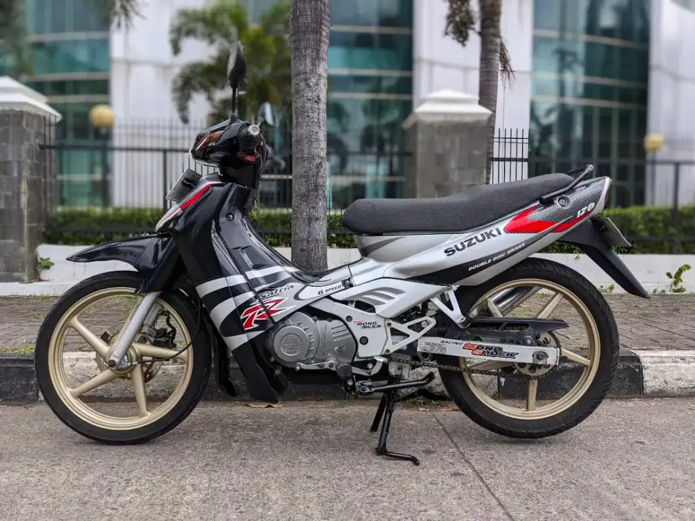 Satria R 2tak 6speed mulus pajak isi