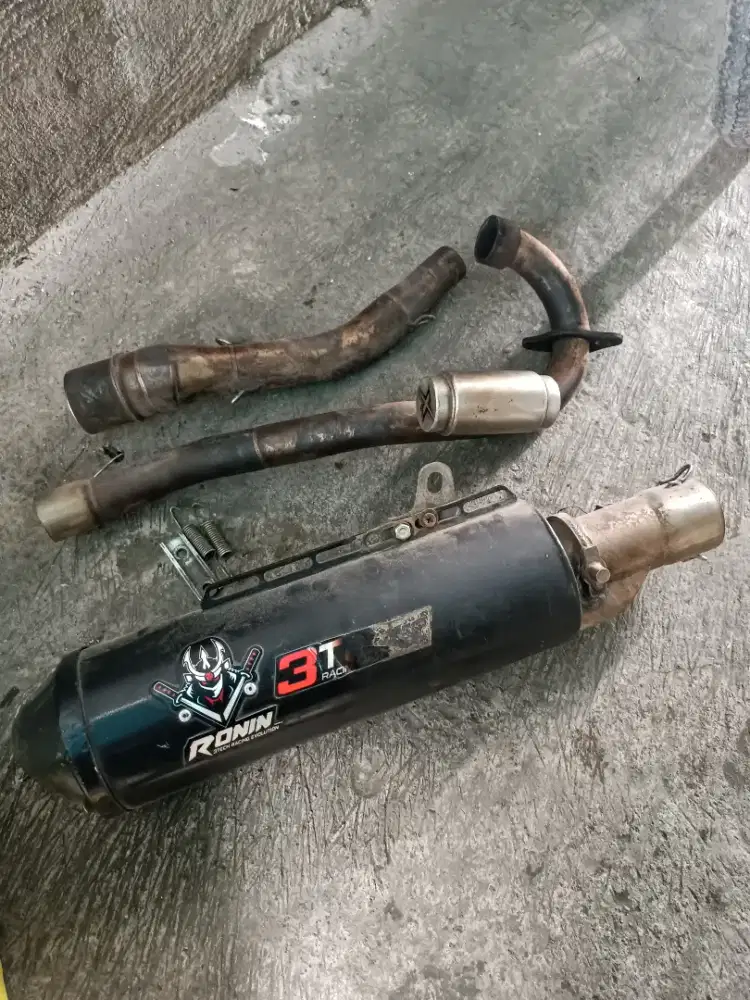 Knalpot sepeda motor