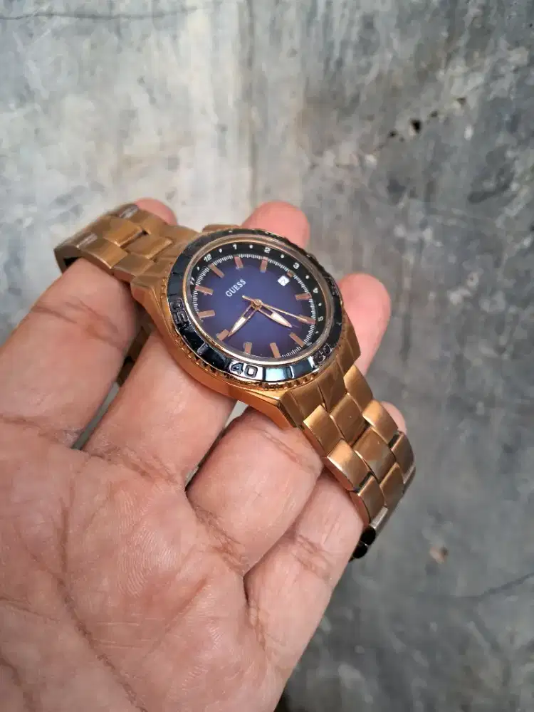 GUESS WATCH WOMEN W0469L2