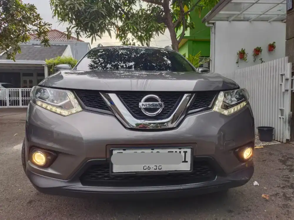 Nissan X-Trail T32 2.5 AT 2015 istimewa