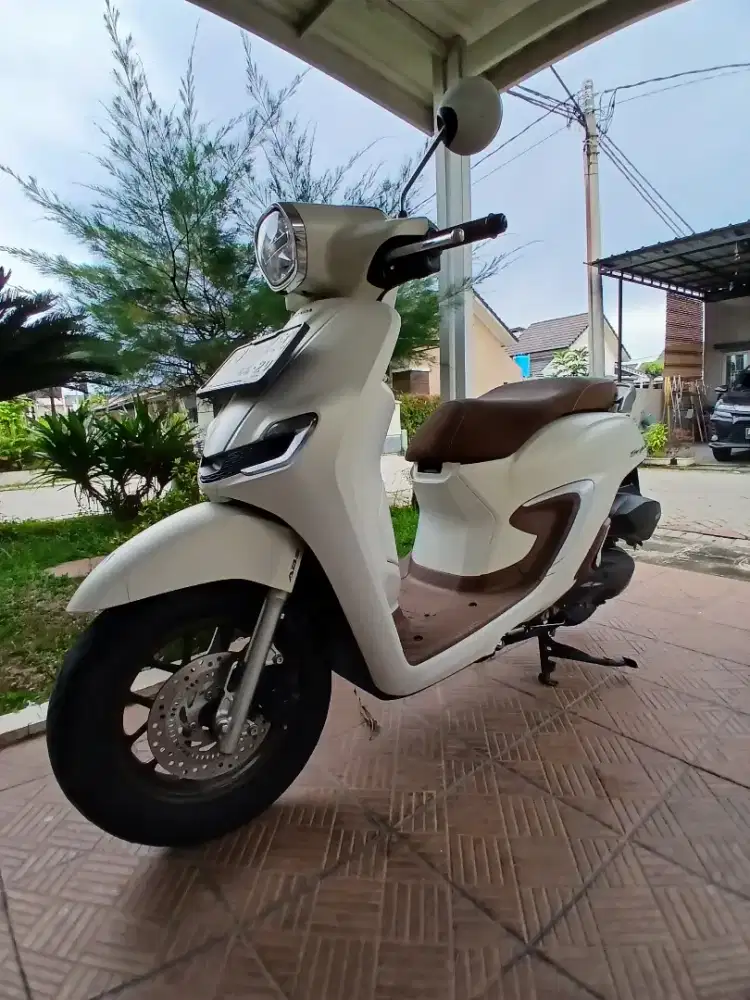 STYLO 160 ABS Pemakaian tangan 1