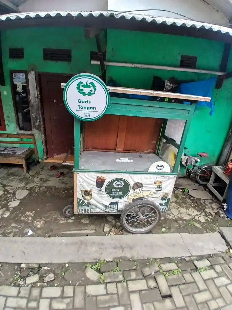 Gerobak bekas minuman