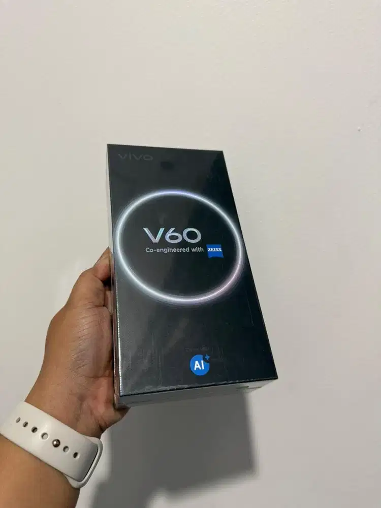 New Vivo V60 12/512 GB