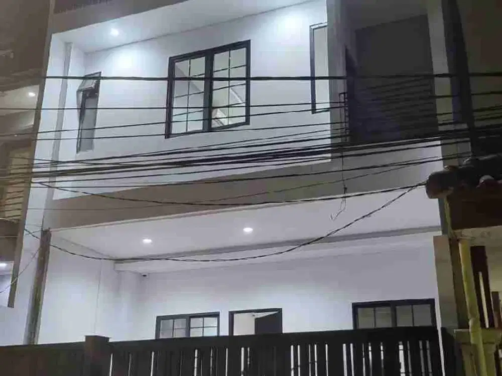 Dijual rumah 3 Lantai di Kelapa gading jakarta utara