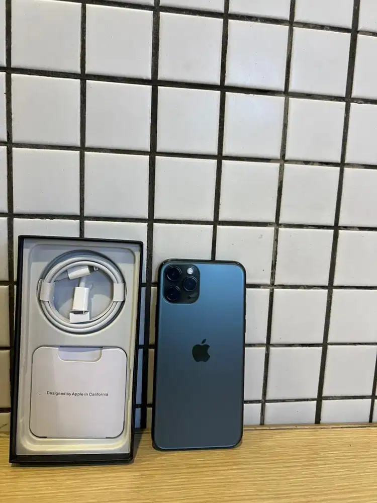 ipone 11 pro 256gb wihte you