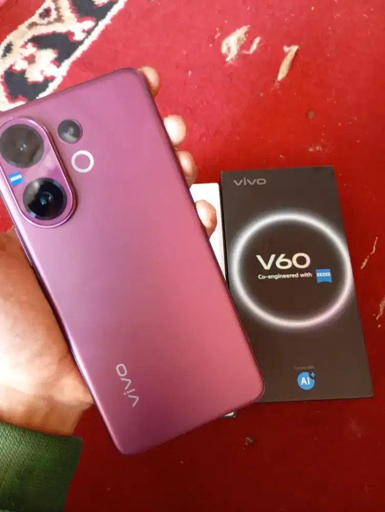 Vivo v60 5G ram 12/256