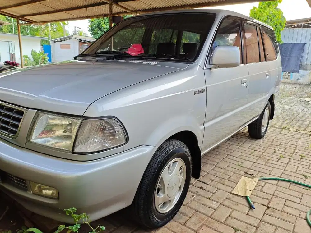 Kijang LGX 1.8 EFI 2002