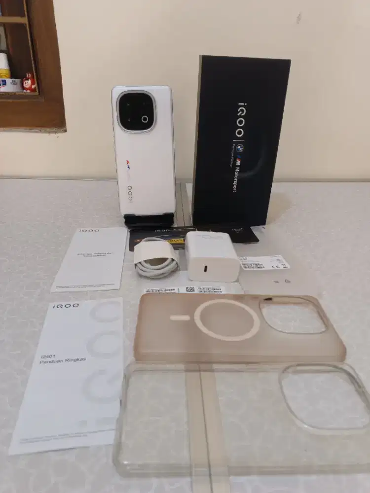 Termurah mulus like new Iqoo 13 Snapdragon 8 elite 12/256