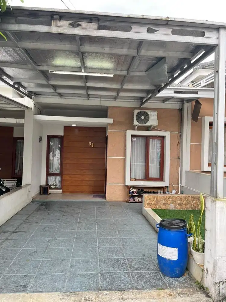 DI KONTRAKAN/DISEWAKAN RUMAH TINGGAL BAWA KOPER