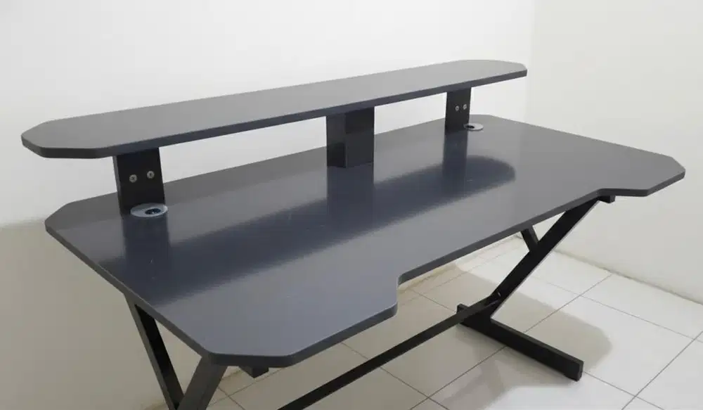 MEJA GAMING /MEJA KERJA /GAMING TABLE