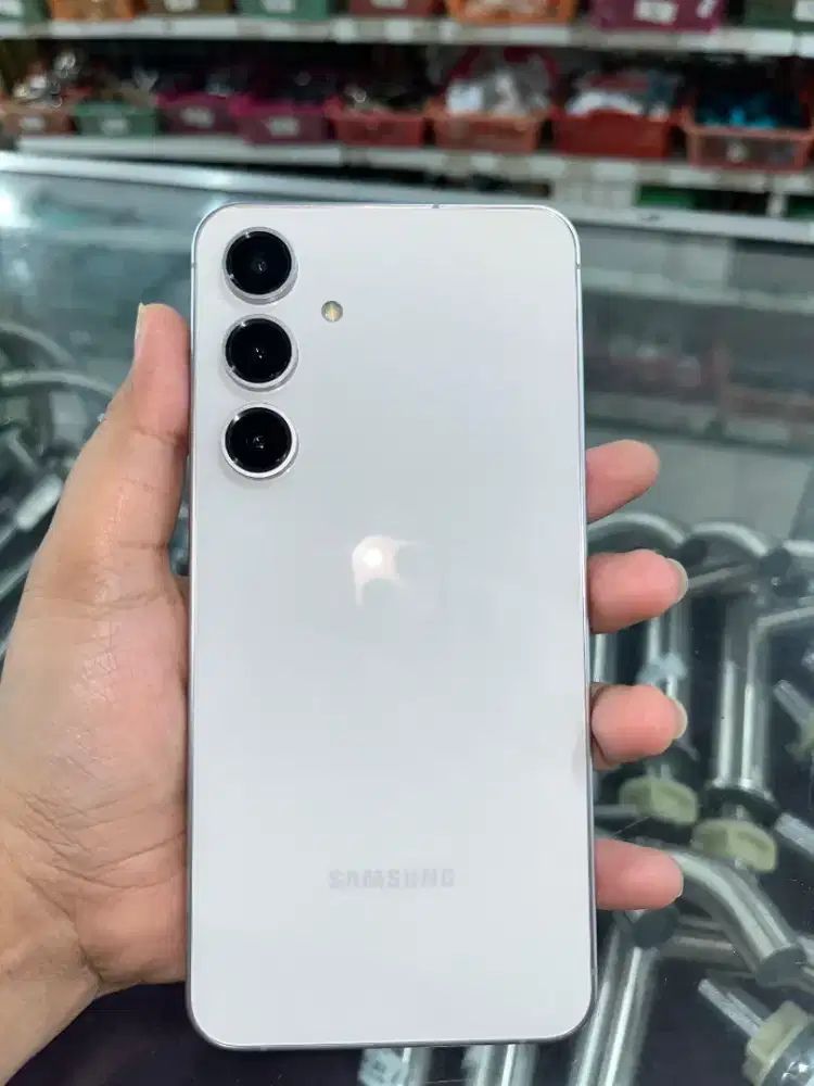 SAMSUNG S24 FE 8/256