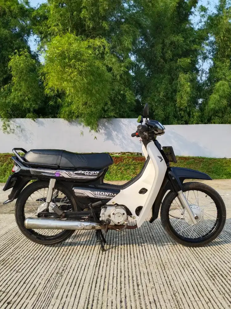 Astrea legenda2 tahun 2002