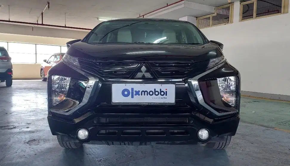 TDP 11JT, TERMURAH Mitsubishi Xpander 1.5 Cross Bensin-AT Hitam 2020
