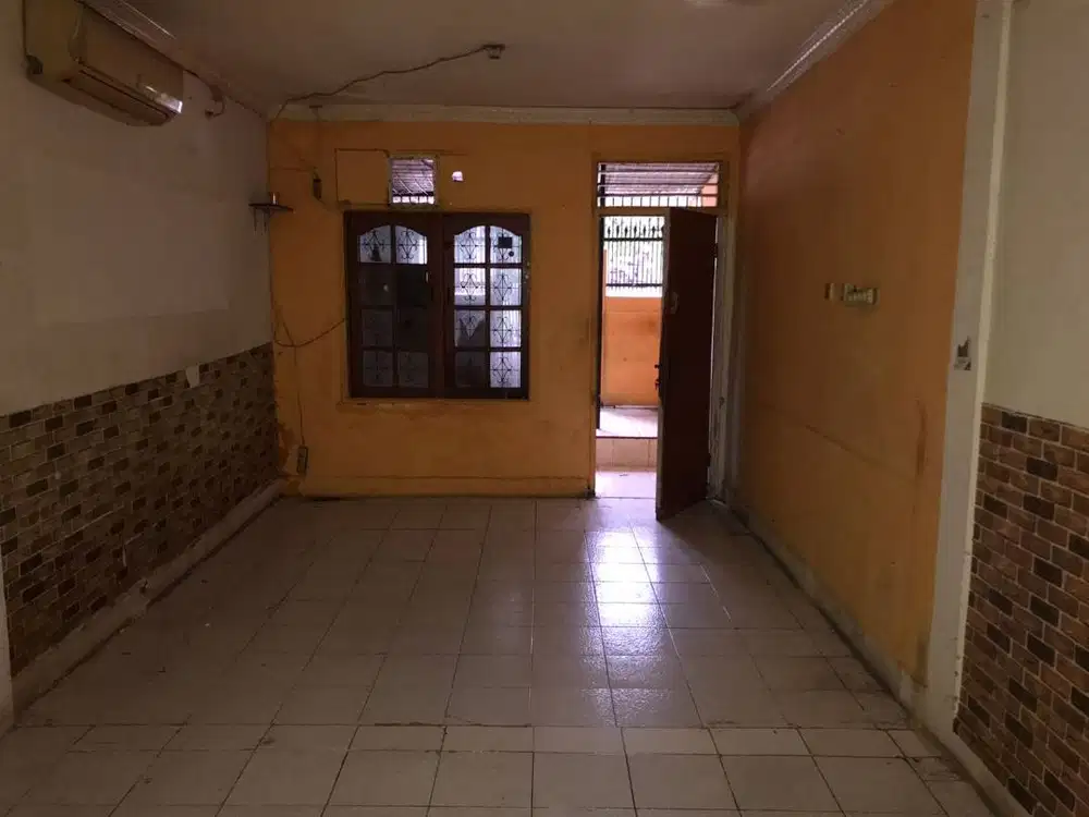 PAVILIUN DISEWAKAN LOKASI STRATEGIS DI BENDUNGAN HILIR DEPAN 2 HOTEL