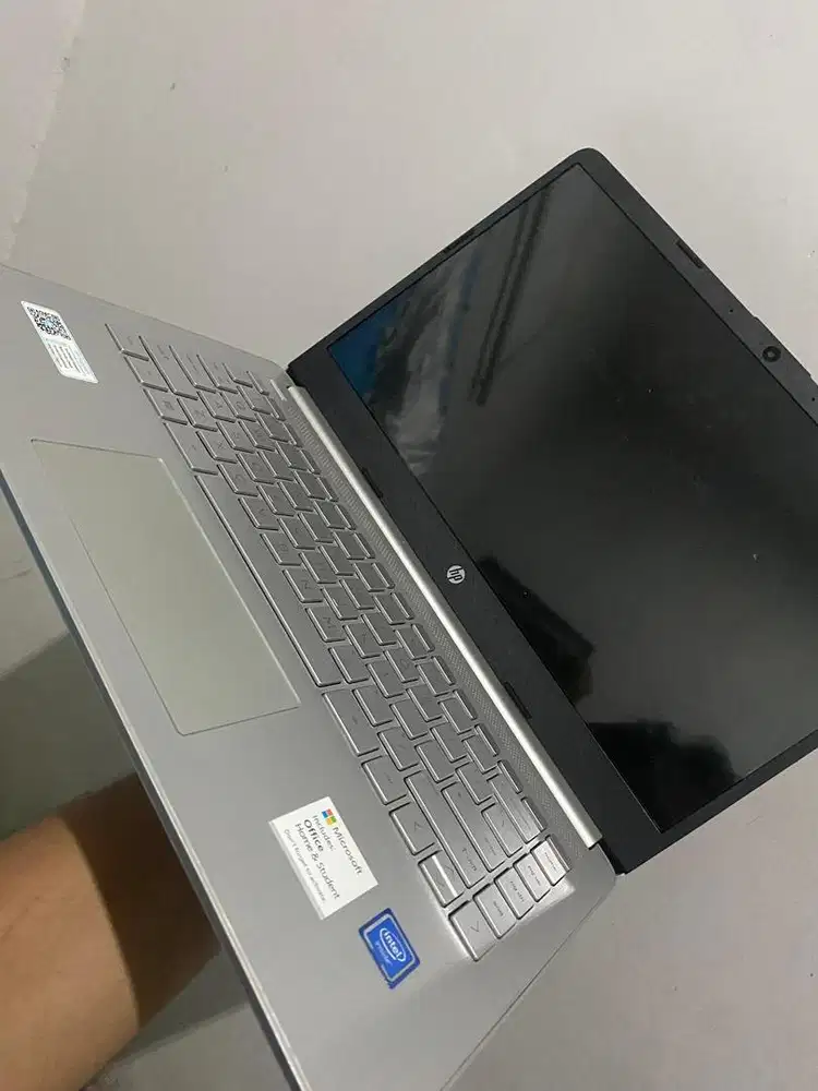 Laptop HP 14s-dq0508TU