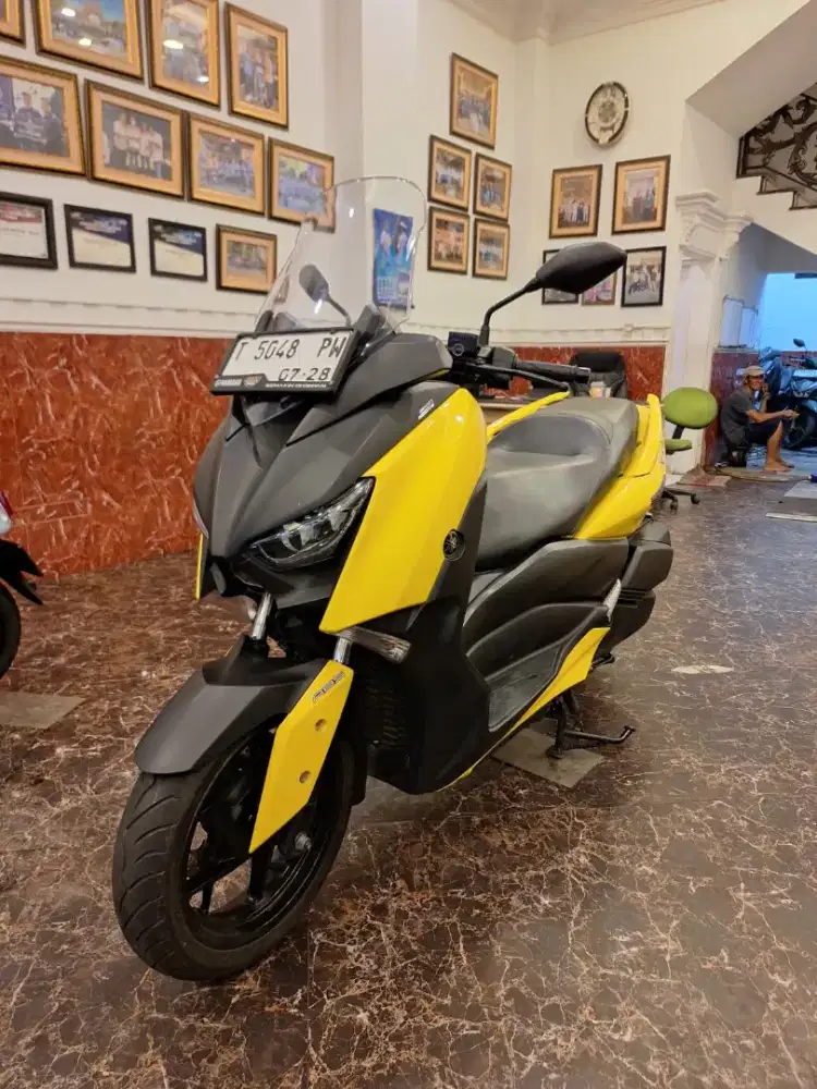 DP PROMO XMAX 250CC TAHUN 2018 KM.RENDAH MESIN HALUS GARANSI FREE OLI