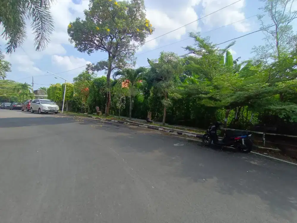 Tanah dijual strategis pamularsih cocok untuk kos exclusive