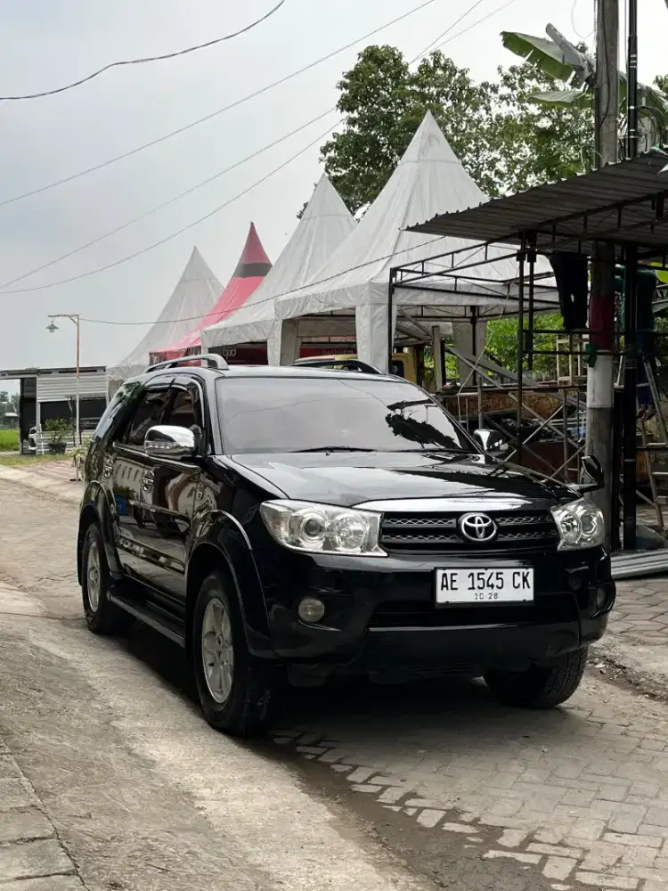 FORTUNER 2.5 G DIESEL 2010 MANUAL M/T