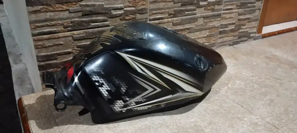 tangki bensin vixion old
