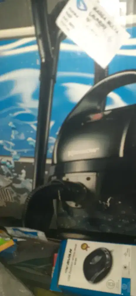 vacum clener merk krisbow stanles msih ada dus stanles Roda