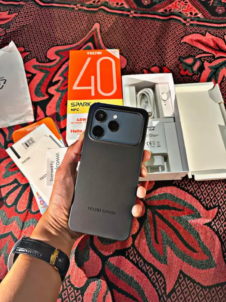 Techno Spark 40 NFC 128gb BNOB