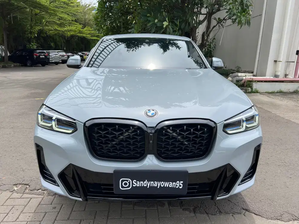 KM.19,000 BMW X4 M-SPORT / X3 COUPE 2023/2022 BROOKLYN GREY TDP75JT