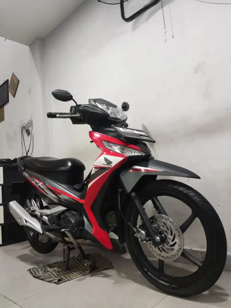 Supra X 125 Cw Fi 2020 / 2021 Pajak Panjang Super Mulus ABBA