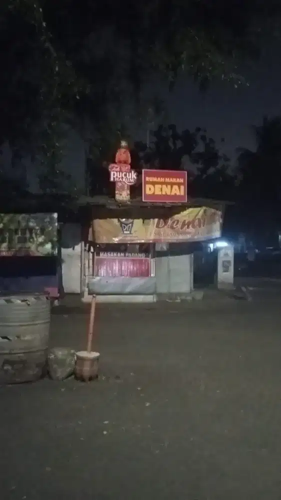 Di butuhkan karyawan rm Padang denai