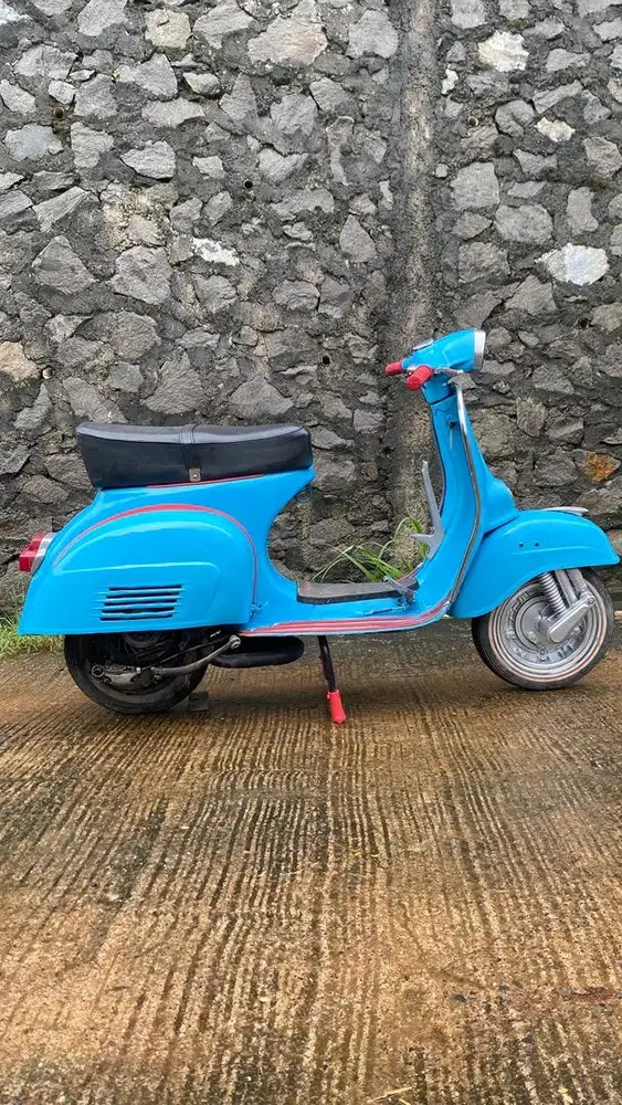 Vespa Super 1975 bukan vespa excel atau ps/ Px