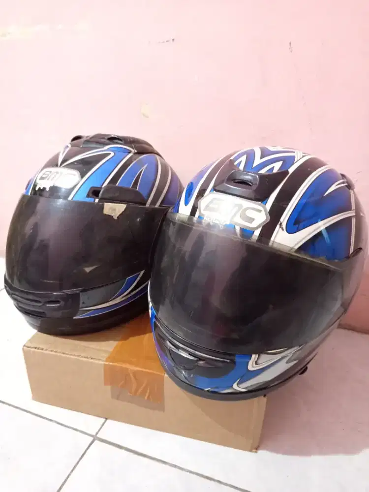 HELM BMC BEKAS PERANG AFRIKA JUAL SATSET