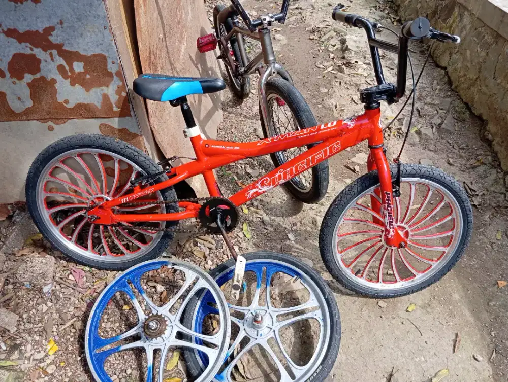 Sepeda bmx alloy Pacific